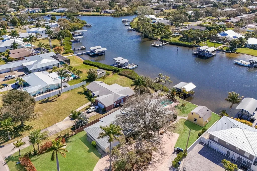 6703 9th Avenue NW Bradenton FL 34209