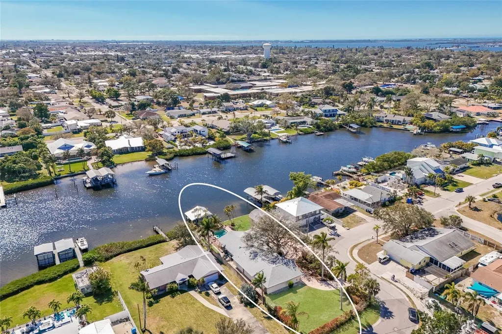6703 9th Avenue NW Bradenton FL 34209