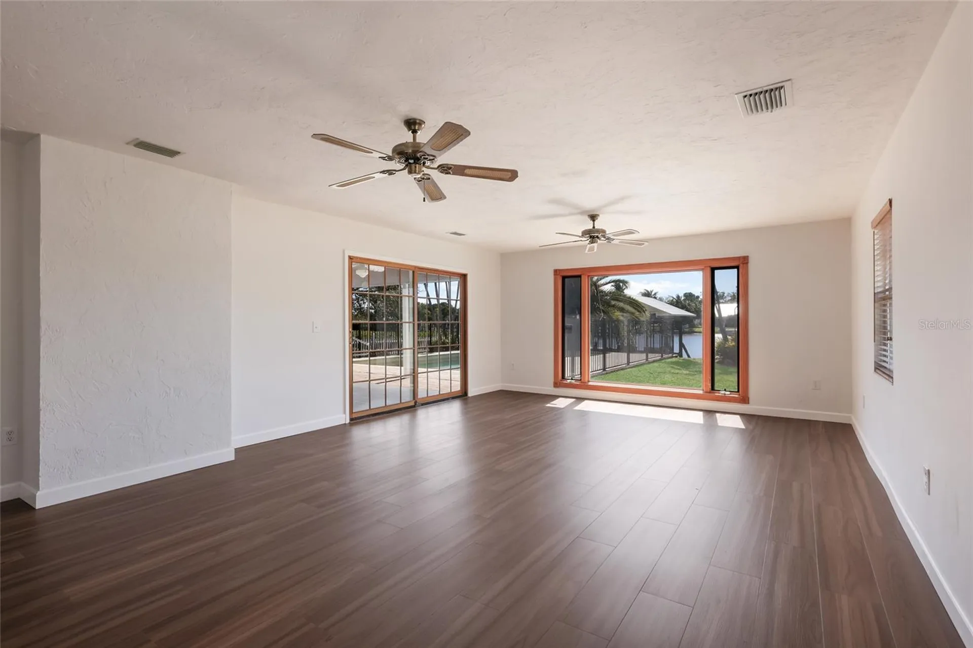 6703 9th Avenue NW Bradenton FL 34209