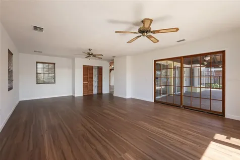 6703 9th Avenue NW Bradenton FL 34209
