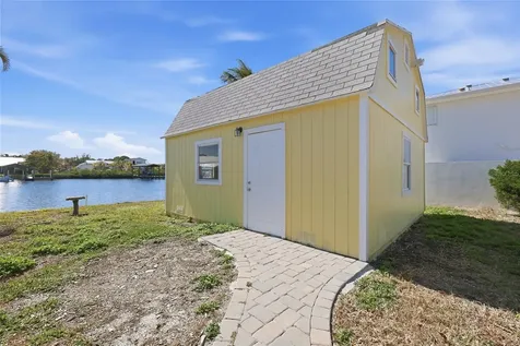 6703 9th Avenue NW Bradenton FL 34209