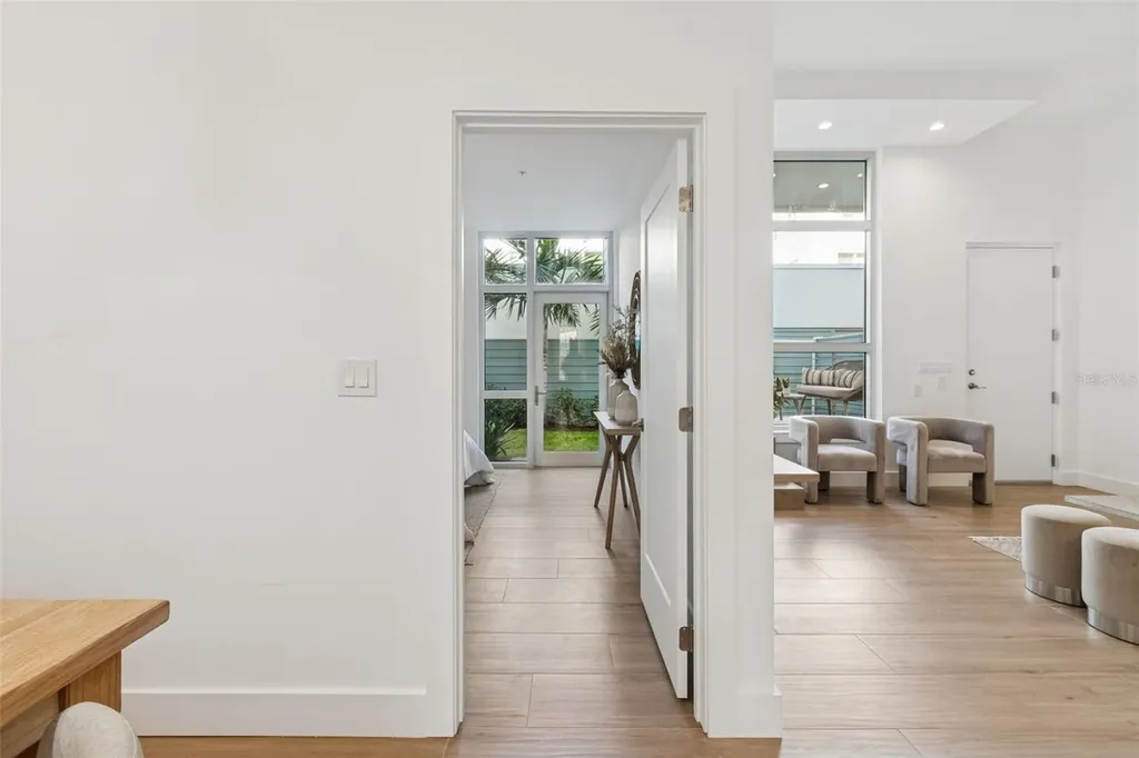 1343 4th Street Sarasota FL 34236