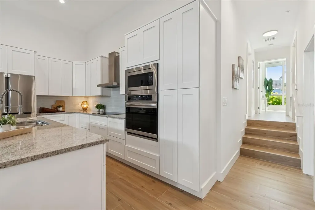 1343 4th Street Sarasota FL 34236