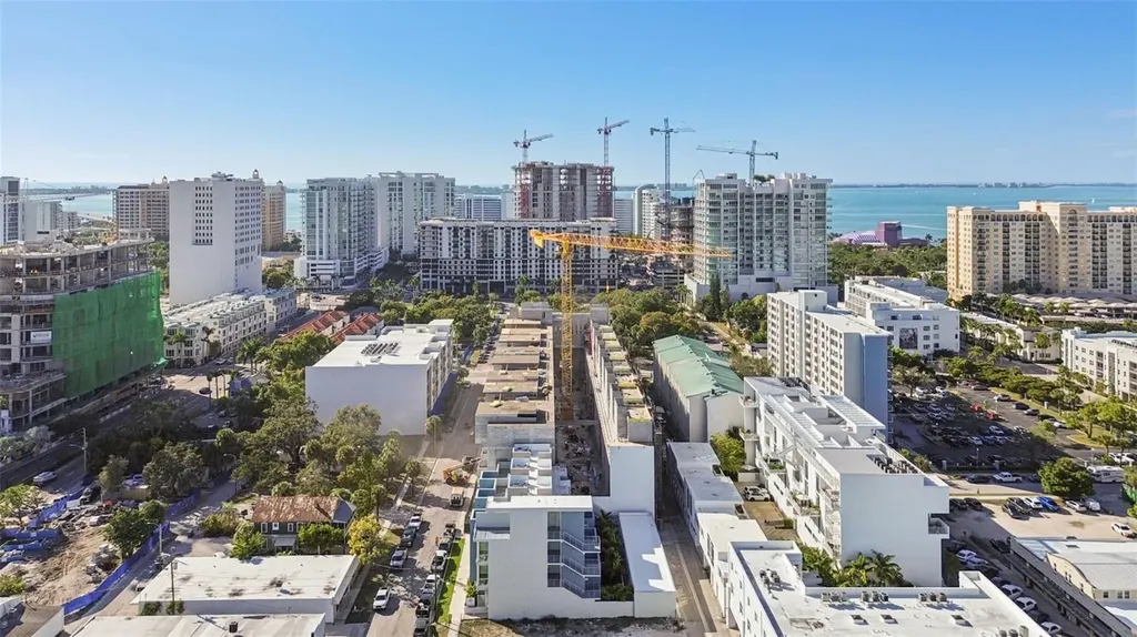 1343 4th Street Sarasota FL 34236