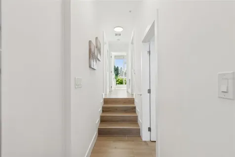 1343 4th Street Sarasota FL 34236