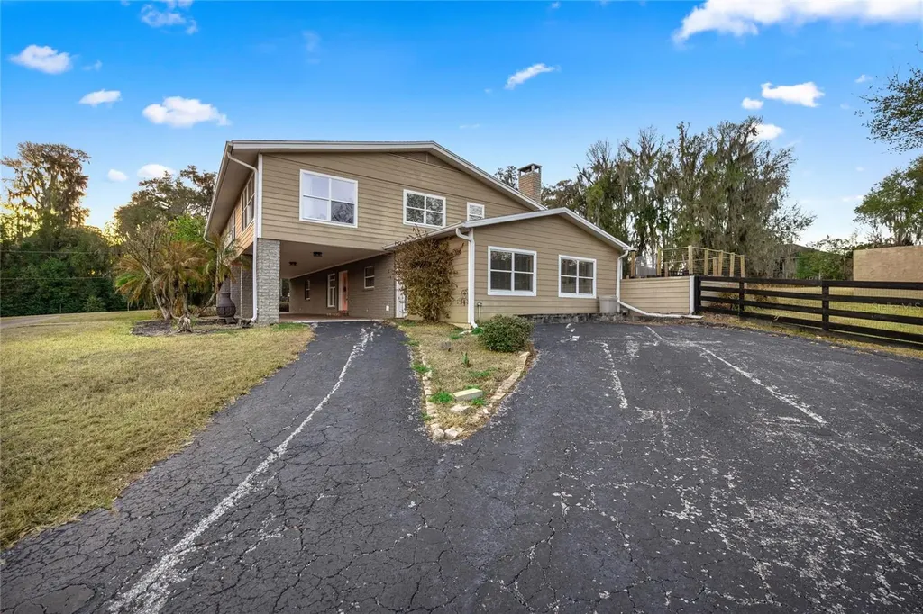 2401 SE 26th Street Ocala FL 34471