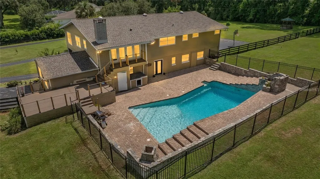 2401 SE 26th Street Ocala FL 34471
