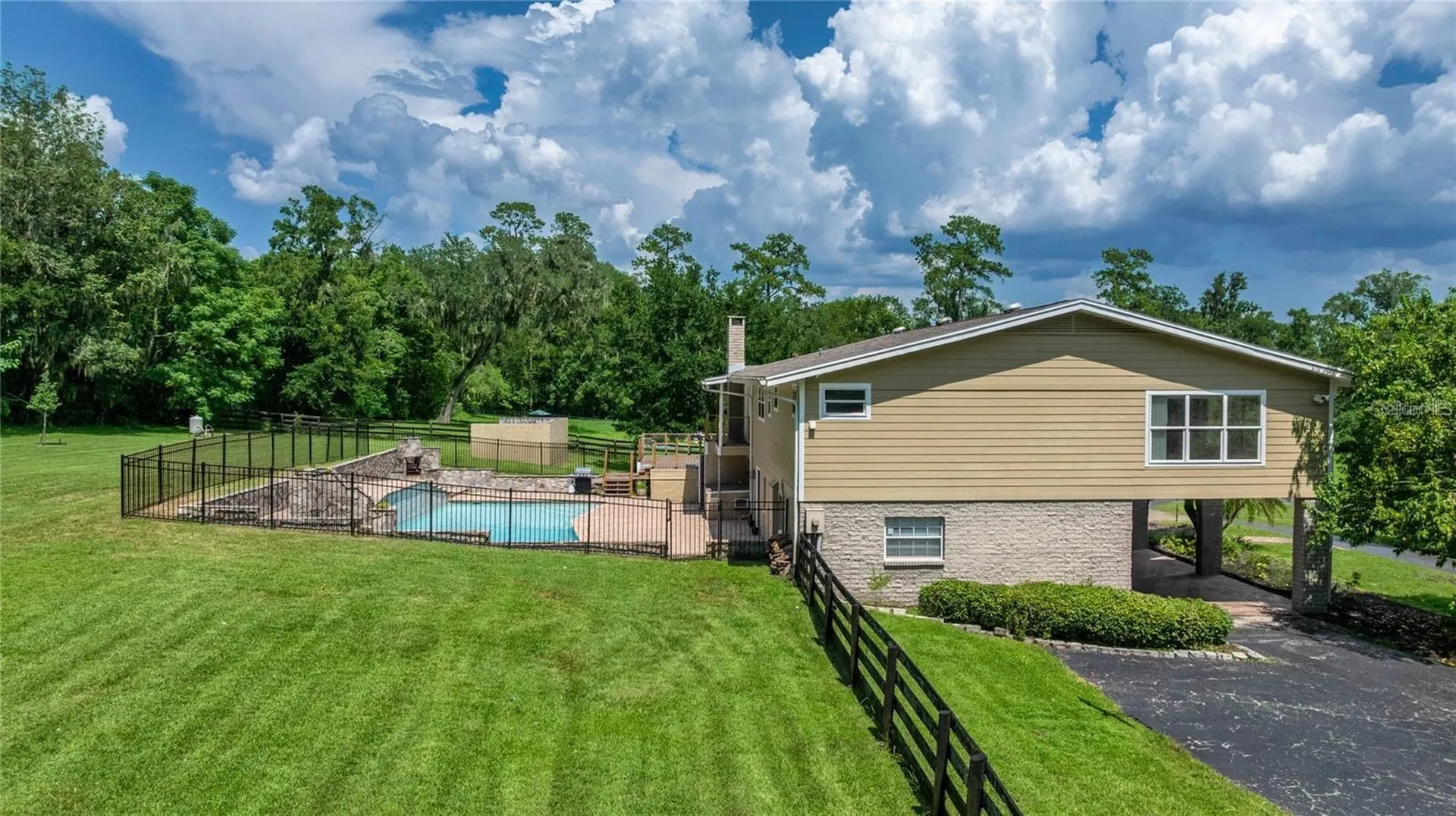 2401 SE 26th Street Ocala FL 34471