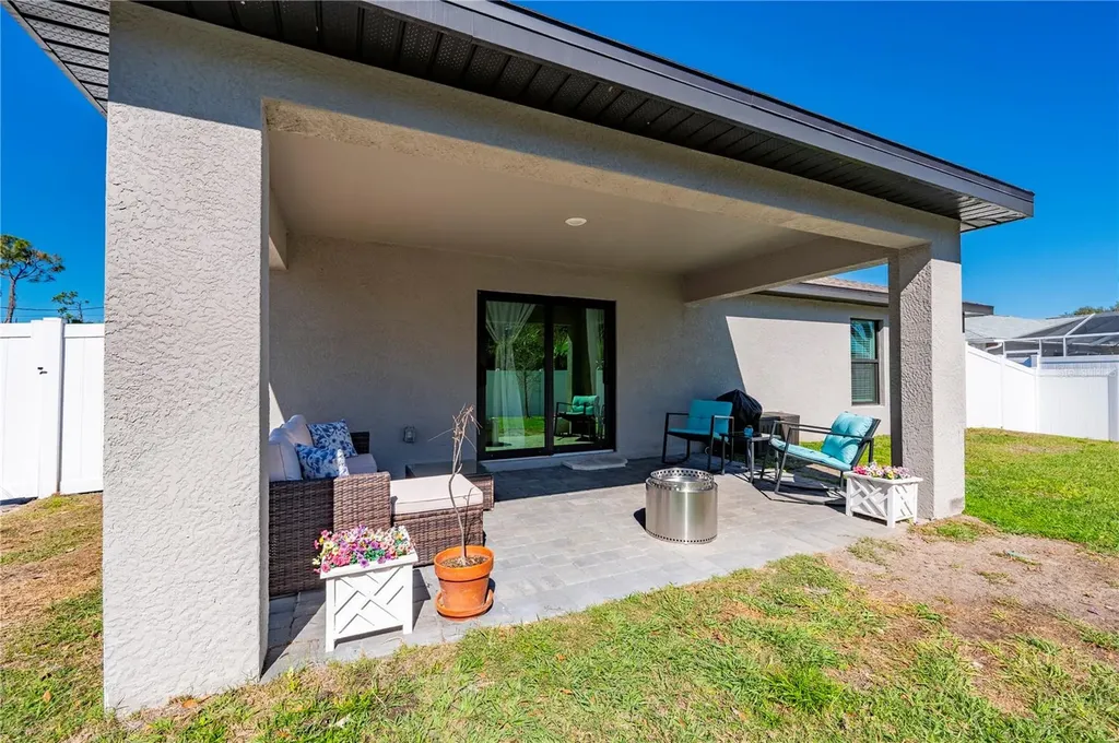 3638 Wentworth Street North Port FL 34288