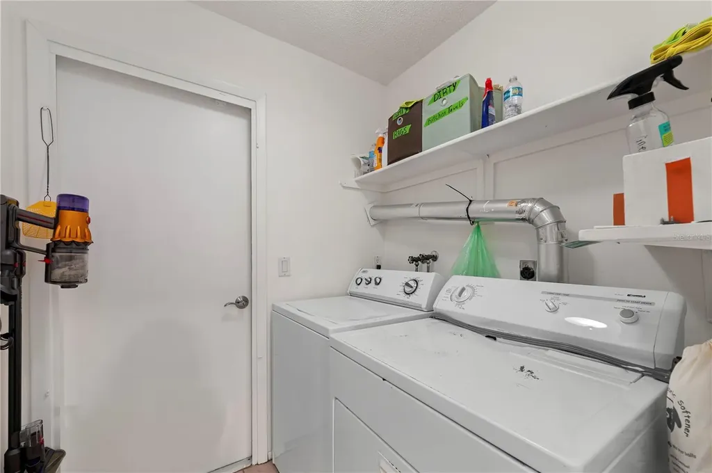 711 Via Tripoli Punta Gorda FL 33950