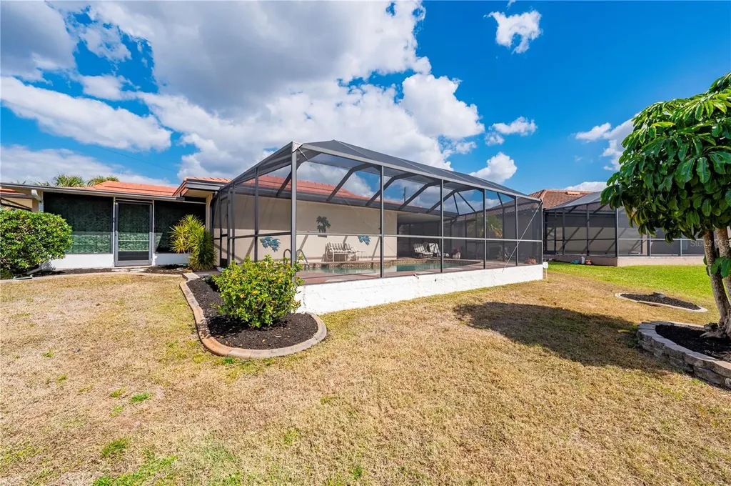 711 Via Tripoli Punta Gorda FL 33950