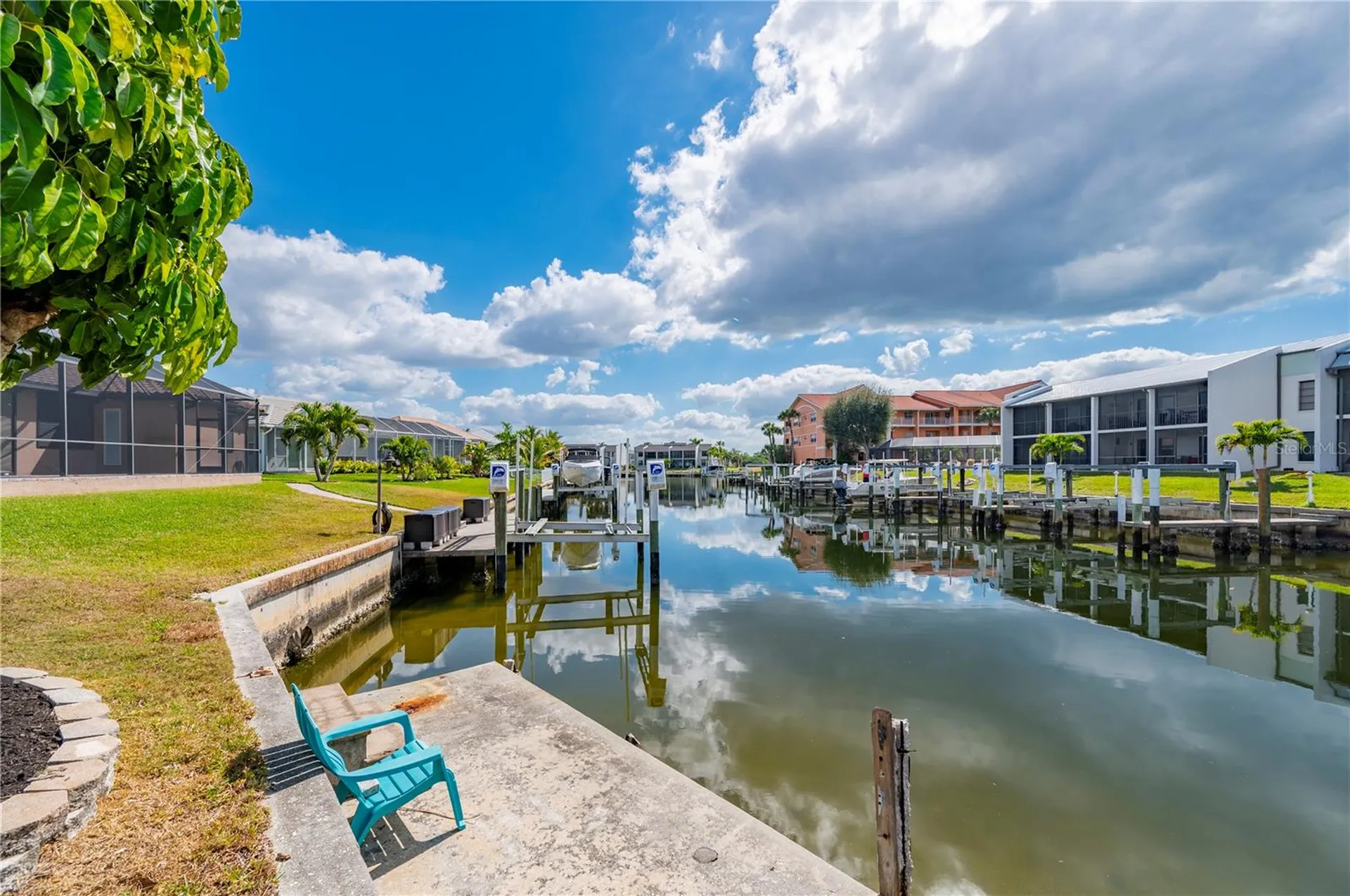 711 Via Tripoli Punta Gorda FL 33950