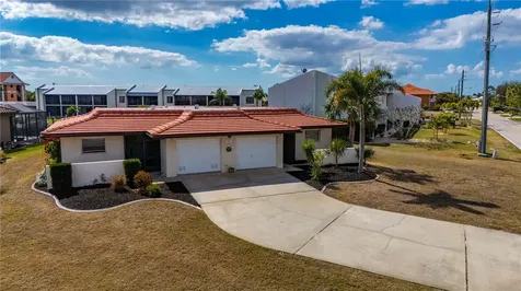 711 Via Tripoli Punta Gorda FL 33950