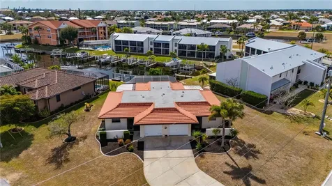711 Via Tripoli Punta Gorda FL 33950