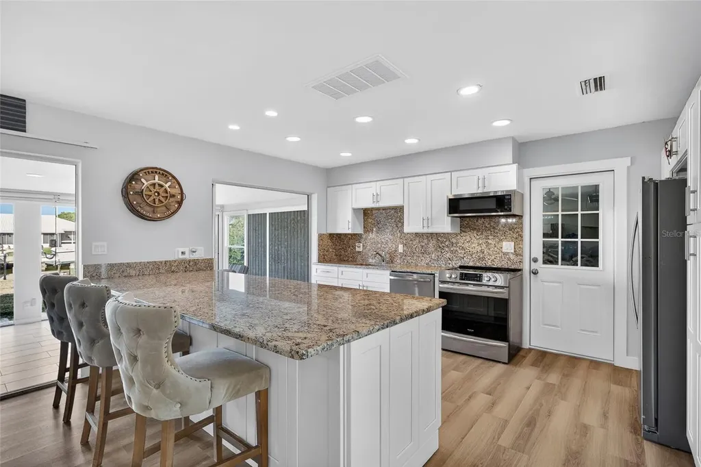 523 Via Cintia Punta Gorda FL 33950