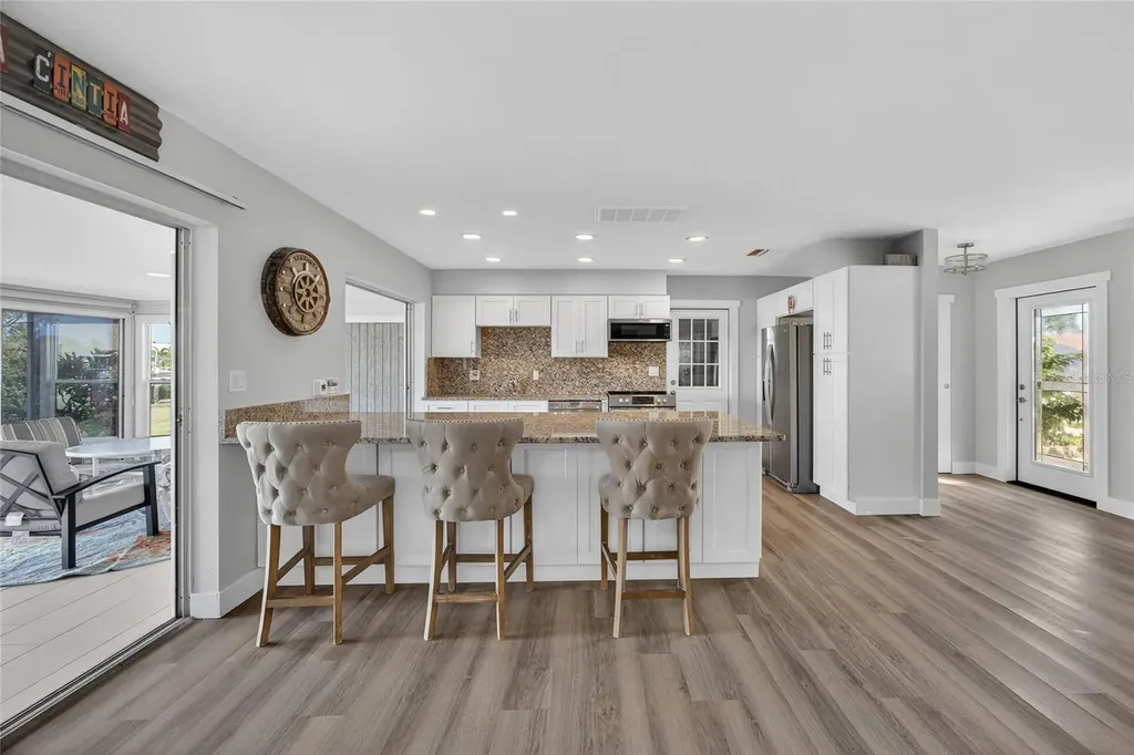 523 Via Cintia Punta Gorda FL 33950