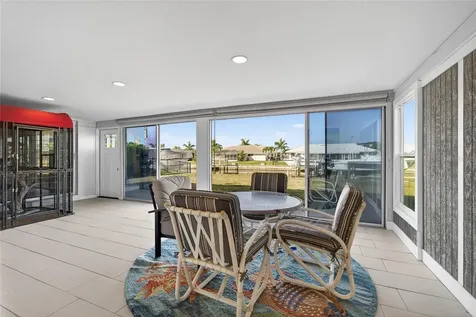 523 Via Cintia Punta Gorda FL 33950