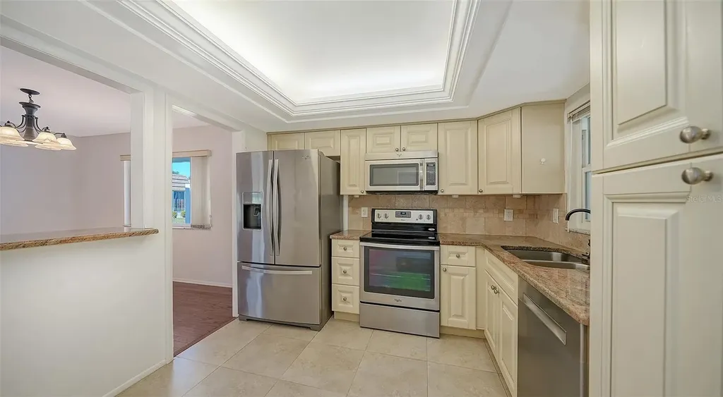 2603 Riverbluff Parkway Sarasota FL 34231