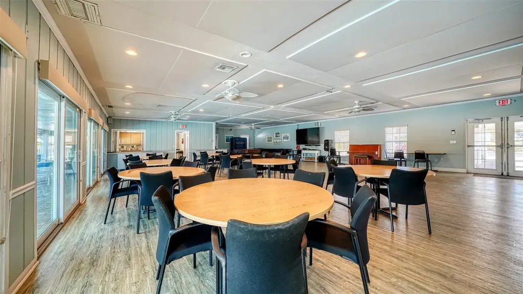 2603 Riverbluff Parkway Sarasota FL 34231