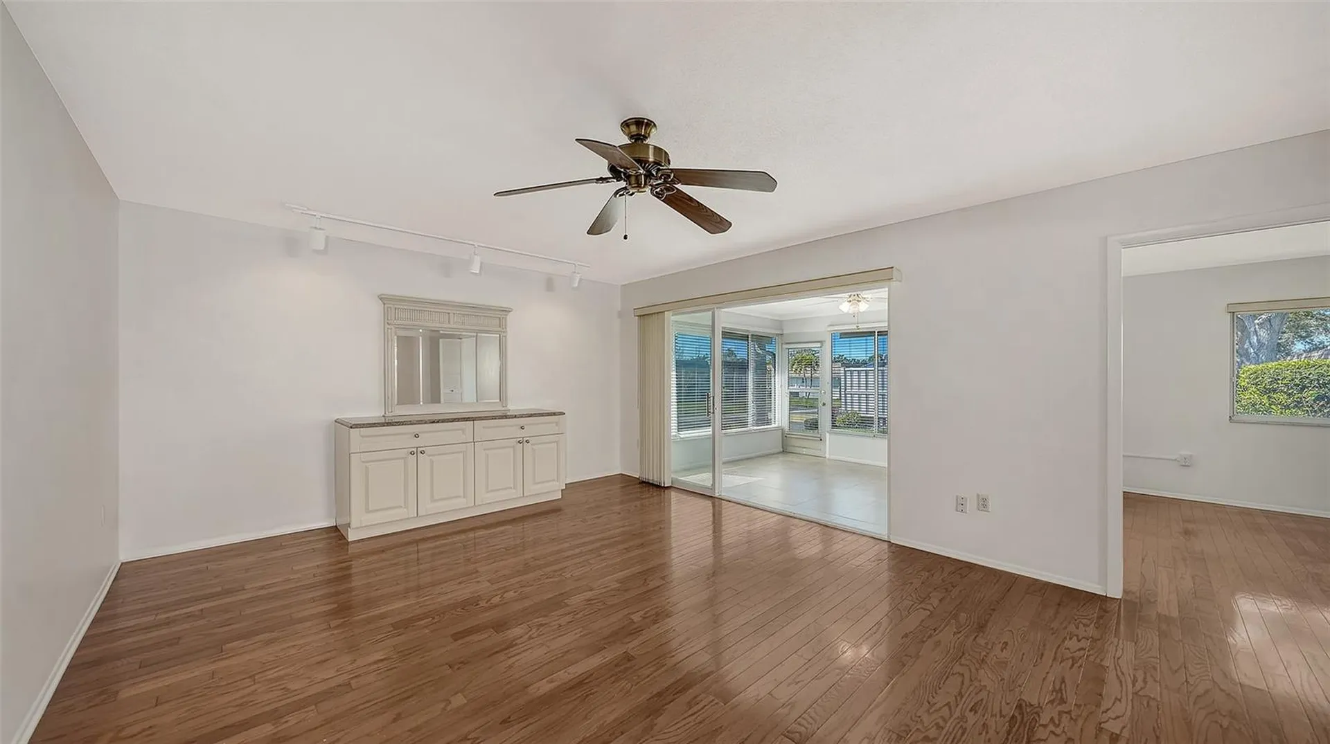 2603 Riverbluff Parkway Sarasota FL 34231