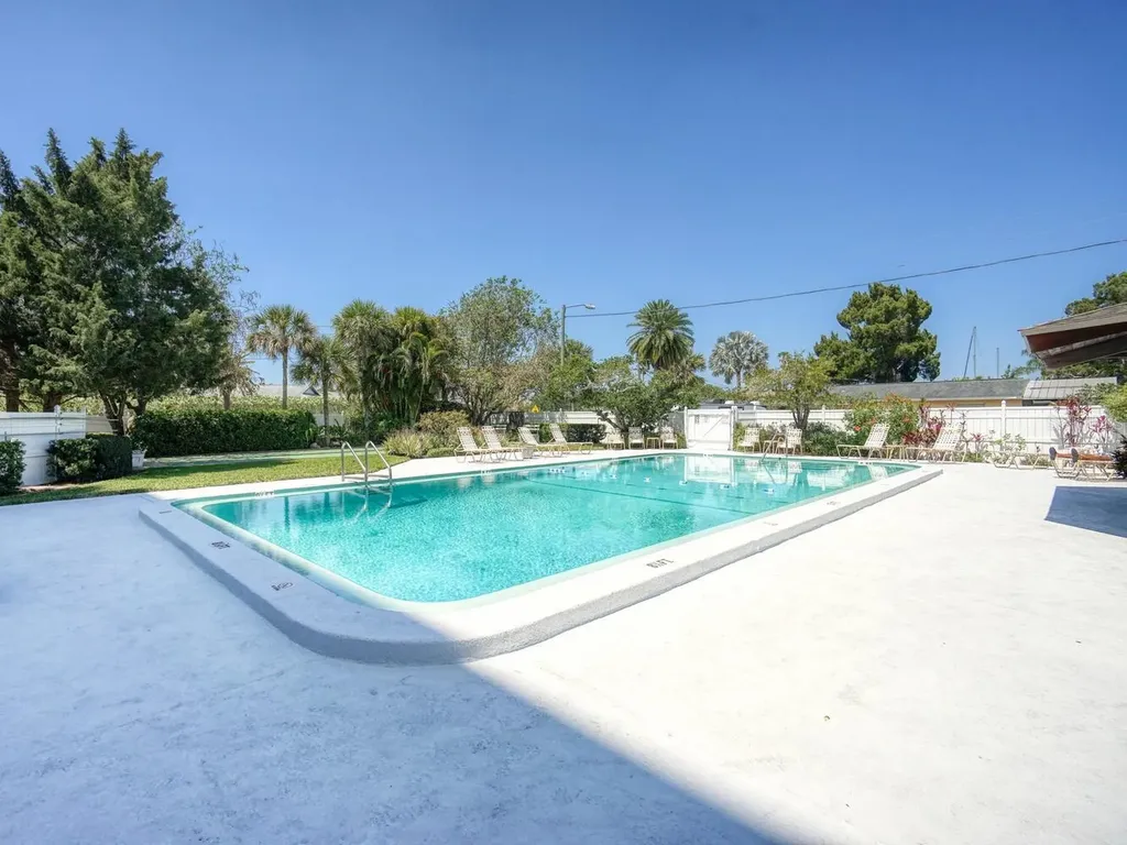 4939 Floramar Terrace New Port Richey FL 34652