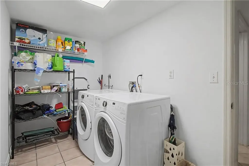741 Landover Circle Naples FL 34104