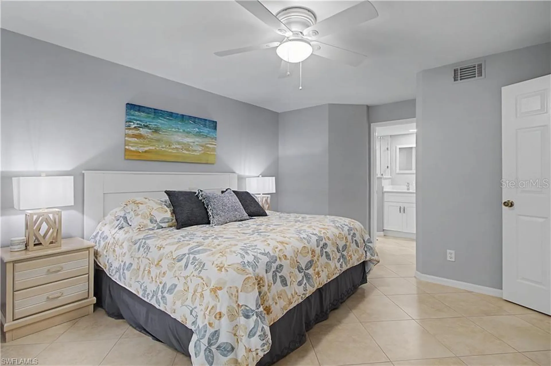 741 Landover Circle Naples FL 34104