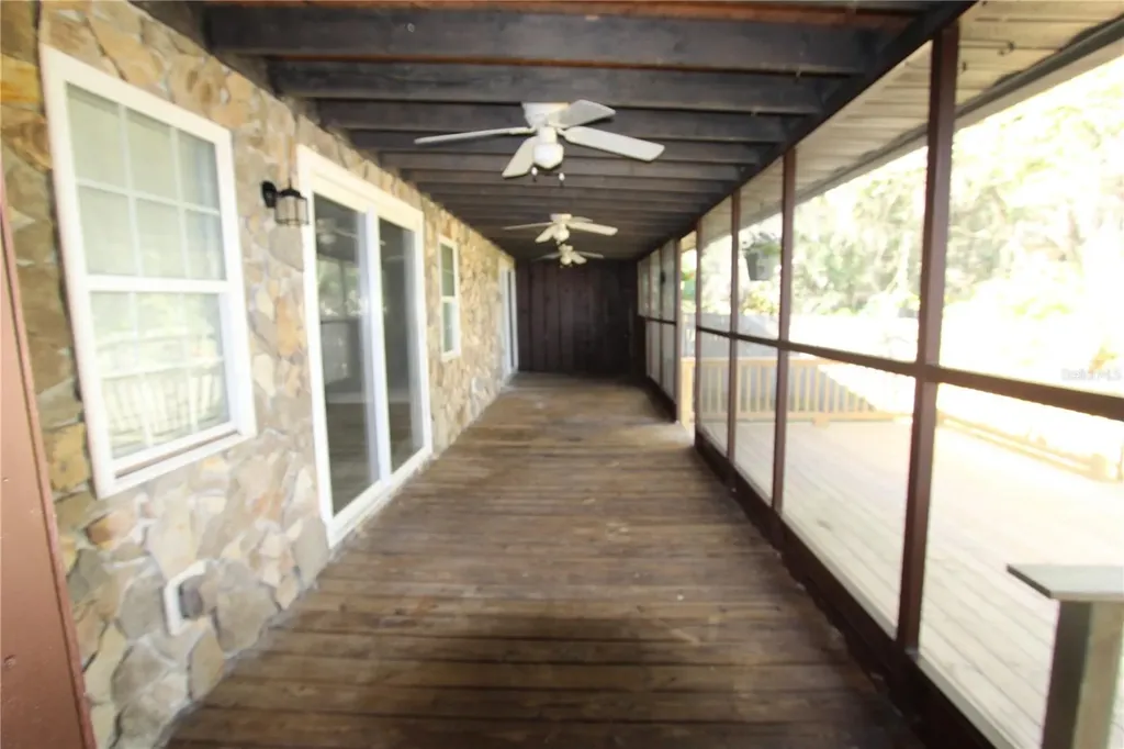 1762 SE 164th Circle Ocklawaha FL 32179