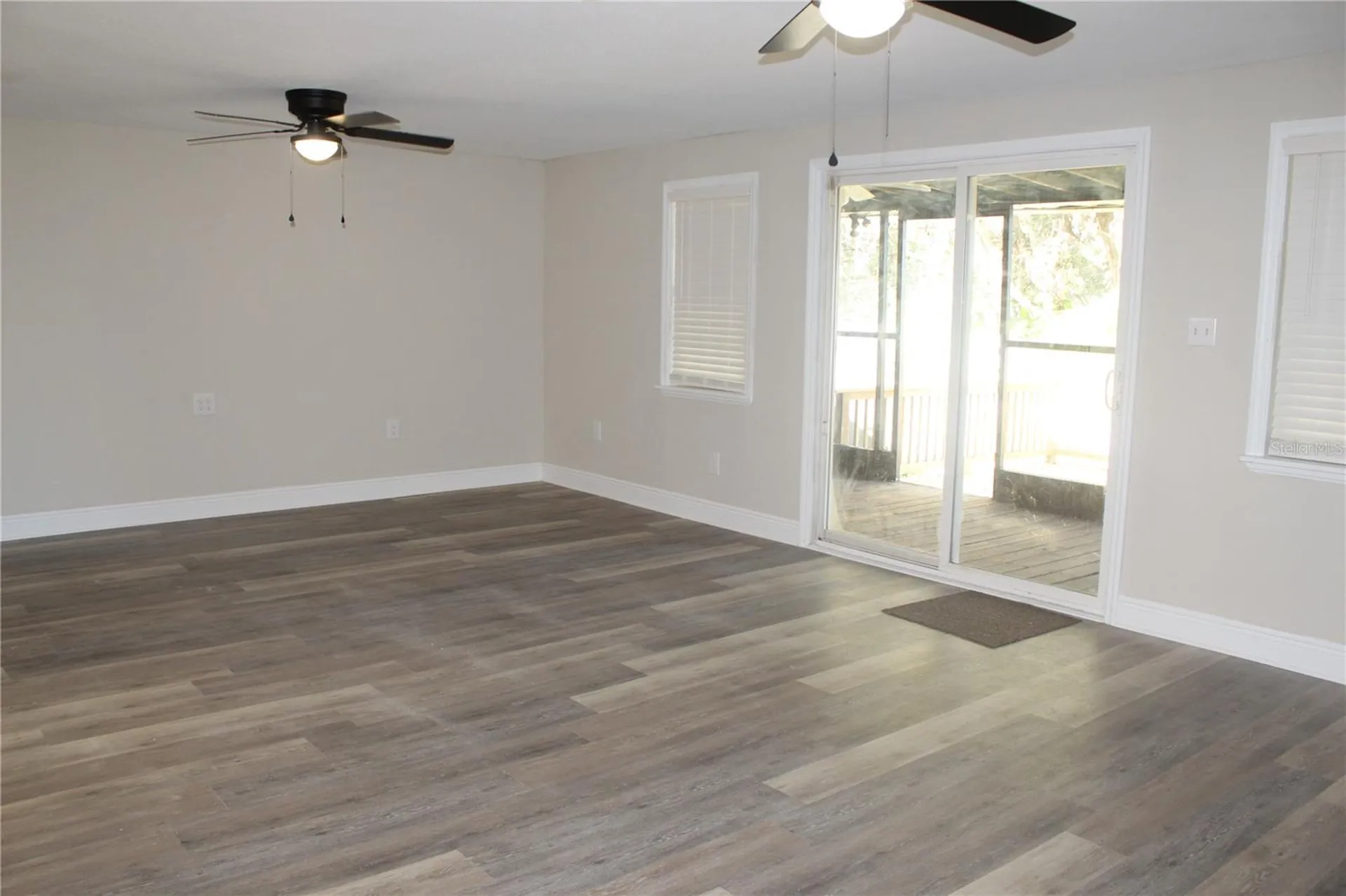 1762 SE 164th Circle Ocklawaha FL 32179