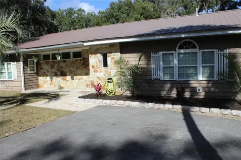 1762 SE 164th Circle Ocklawaha FL 32179