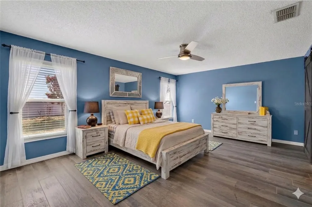 2212 Lake Pointe Circle Leesburg FL 34748