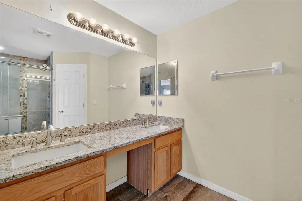 2212 Lake Pointe Circle Leesburg FL 34748