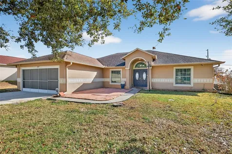 2212 Lake Pointe Circle Leesburg FL 34748