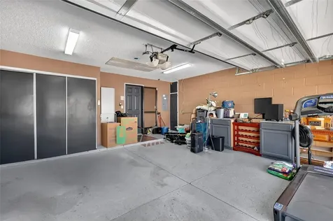 2212 Lake Pointe Circle Leesburg FL 34748