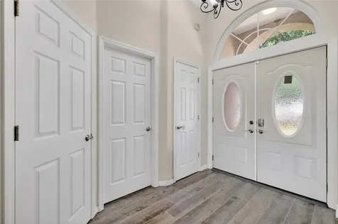 2212 Lake Pointe Circle Leesburg FL 34748