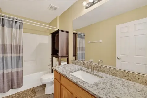 2212 Lake Pointe Circle Leesburg FL 34748