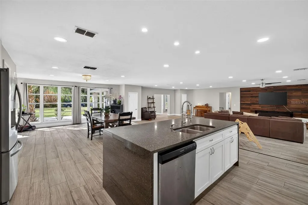 182 Parsons Road Longwood FL 32779