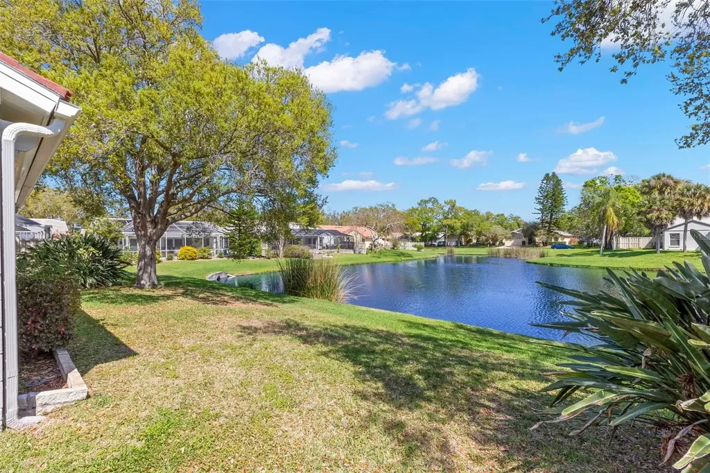 523 Padua Circle NE St Petersburg FL 33703