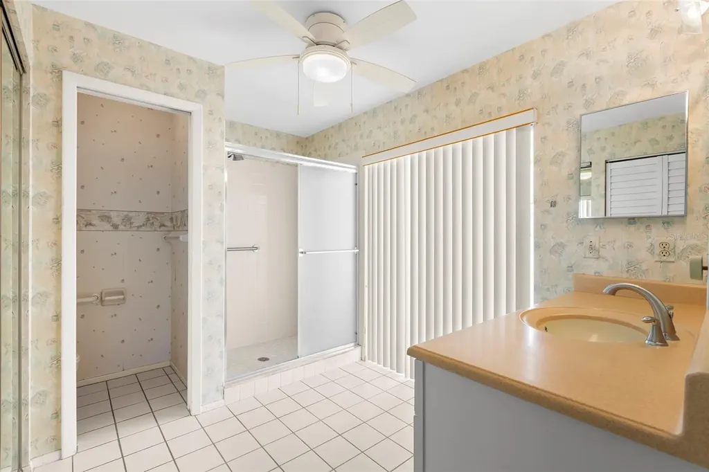 523 Padua Circle NE St Petersburg FL 33703