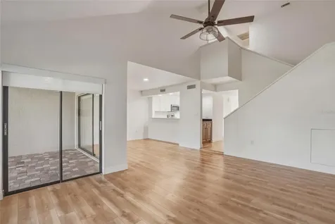 4203 Hartwood Lane Tampa FL 33618