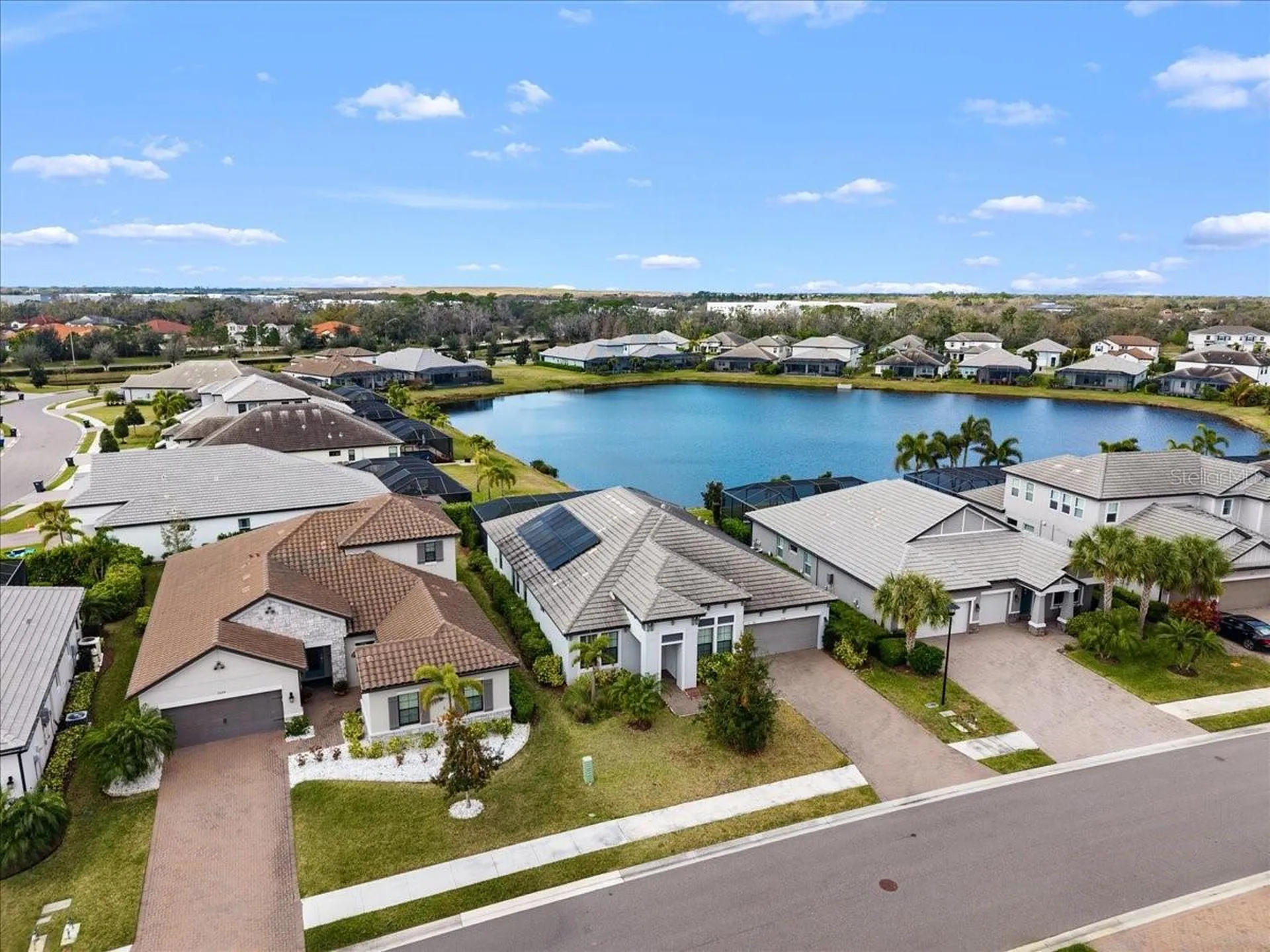 2024 Woodleaf Hammock Court Bradenton FL 34211