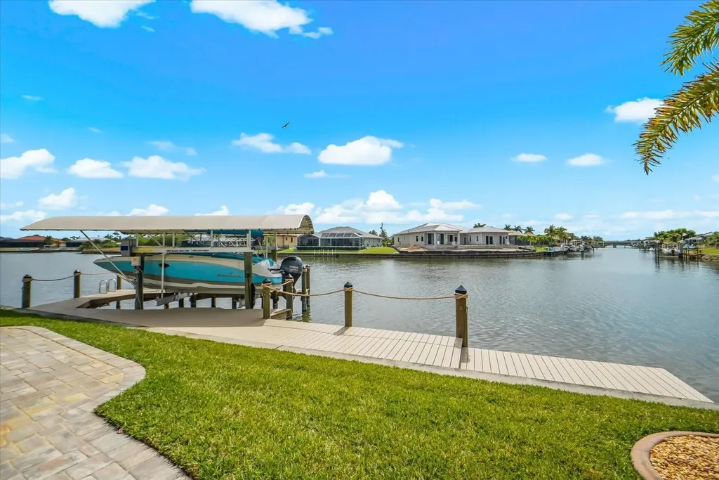 15380 Alsask Circle Port Charlotte FL 33981