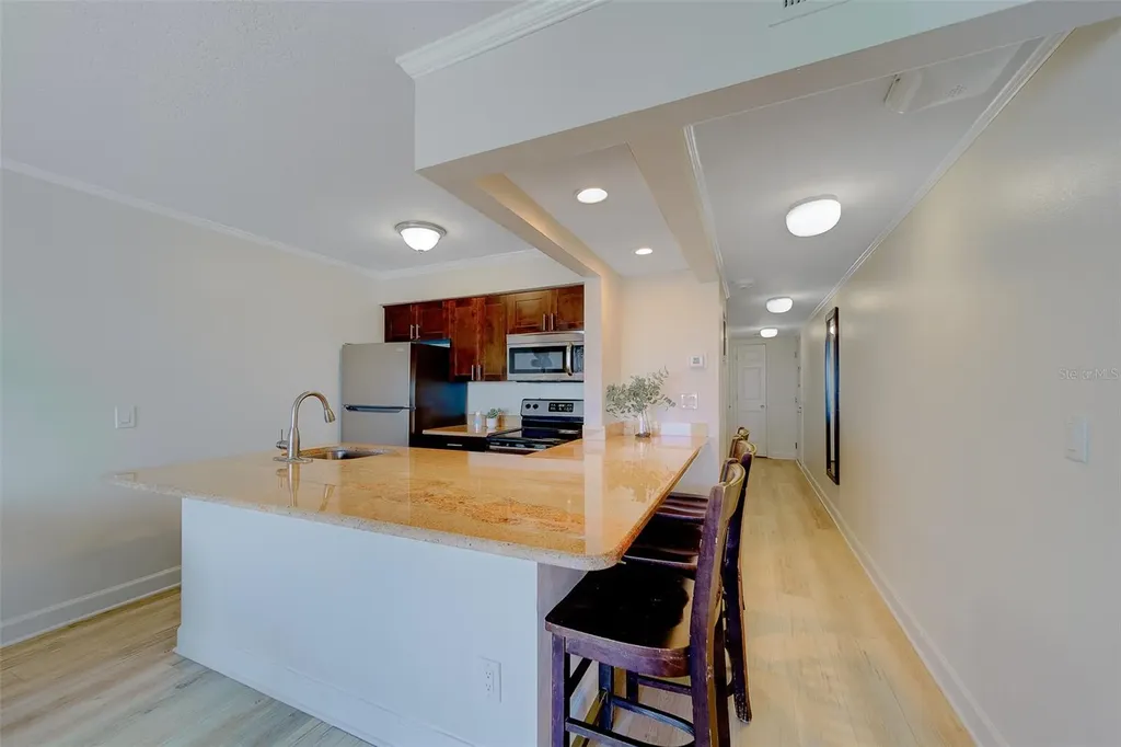 2506 N Rocky Point Drive Tampa FL 33607