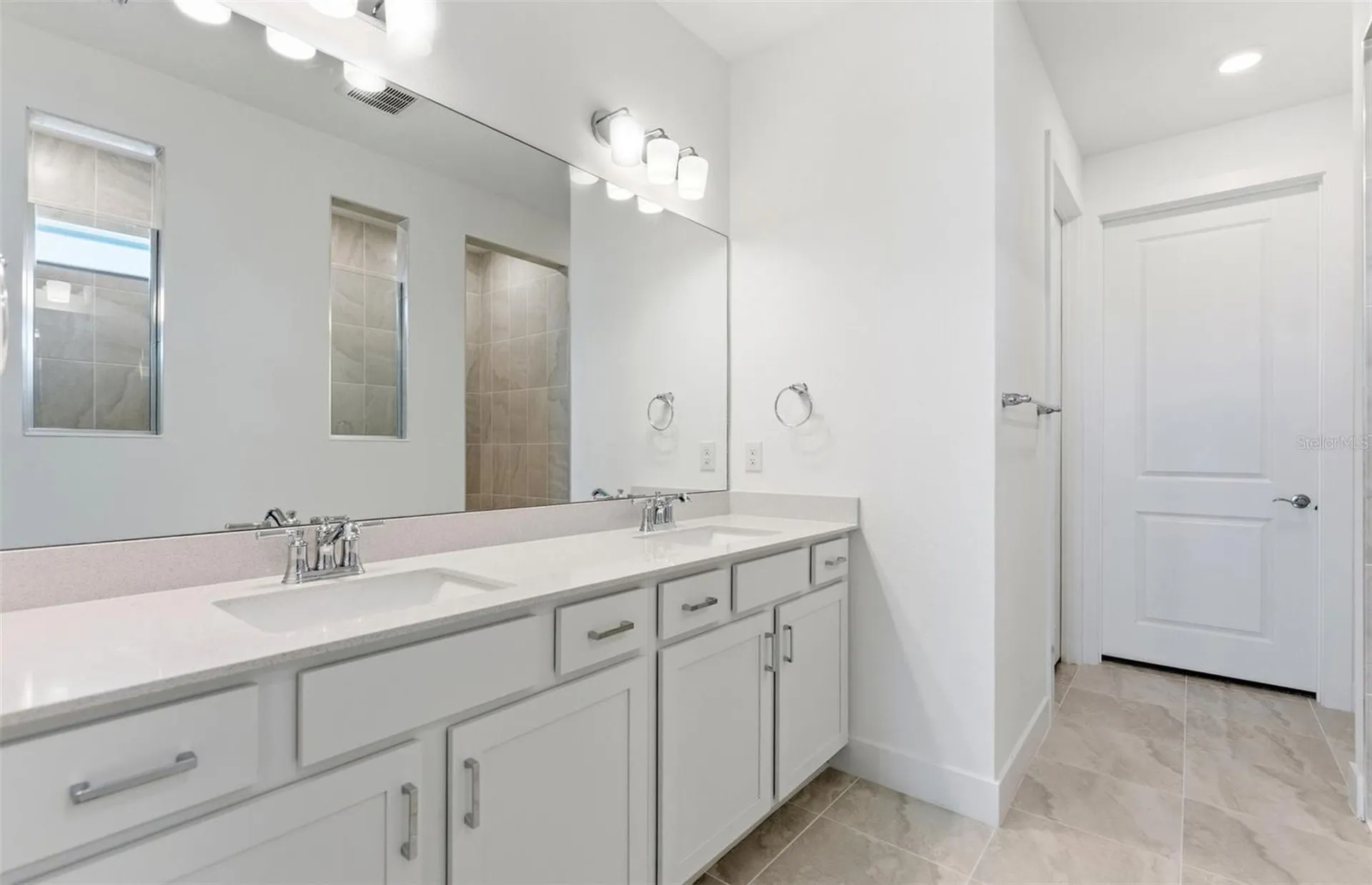 9939 Johnson Oaks Glen Parrish FL 34219
