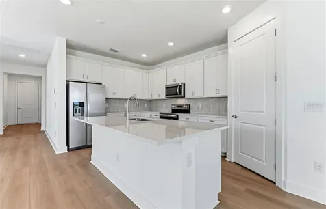 9939 Johnson Oaks Glen Parrish FL 34219