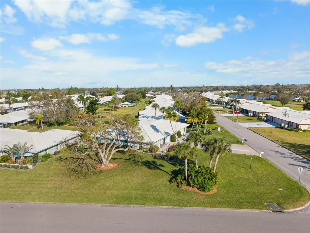 6712 11th Avenue W Bradenton FL 34209