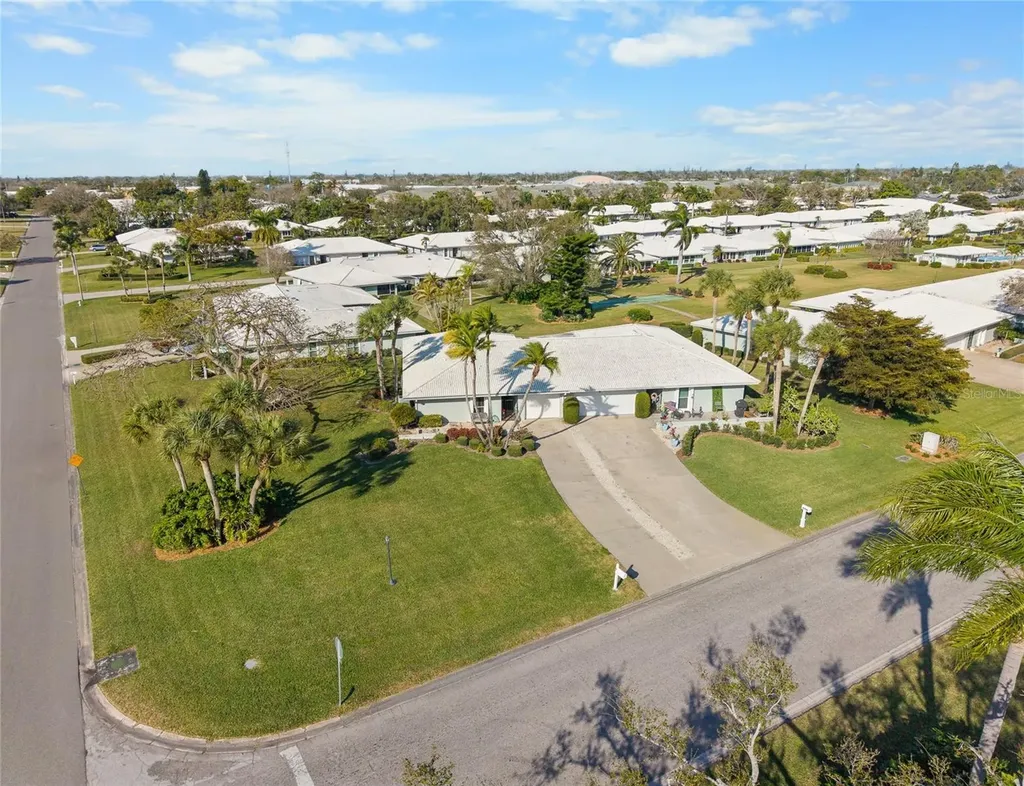 6712 11th Avenue W Bradenton FL 34209