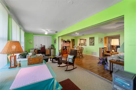 6712 11th Avenue W Bradenton FL 34209