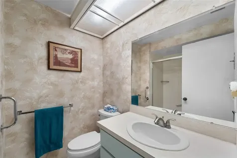 6712 11th Avenue W Bradenton FL 34209