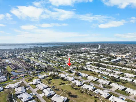 6712 11th Avenue W Bradenton FL 34209